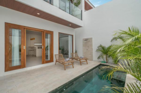 Villa Paradiso - Minimalist 2BR Villa in Umalas